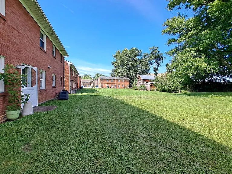 5112 Valiant Dr #2 — Photo 10