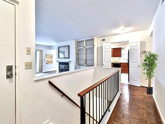 5th image of 3413 Traskwood Cir APT A