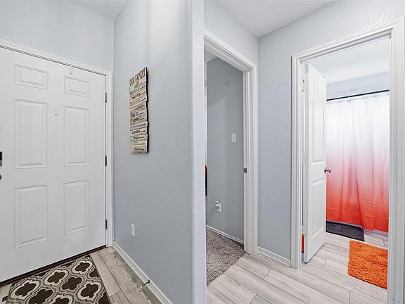 5th image of 116 Cosmos Ln