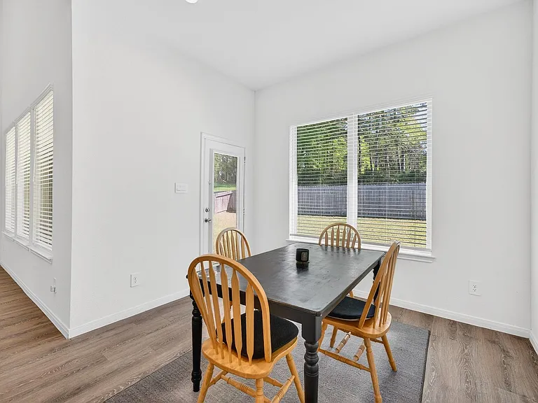 1502 Crystal Falls Dr — Photo 23