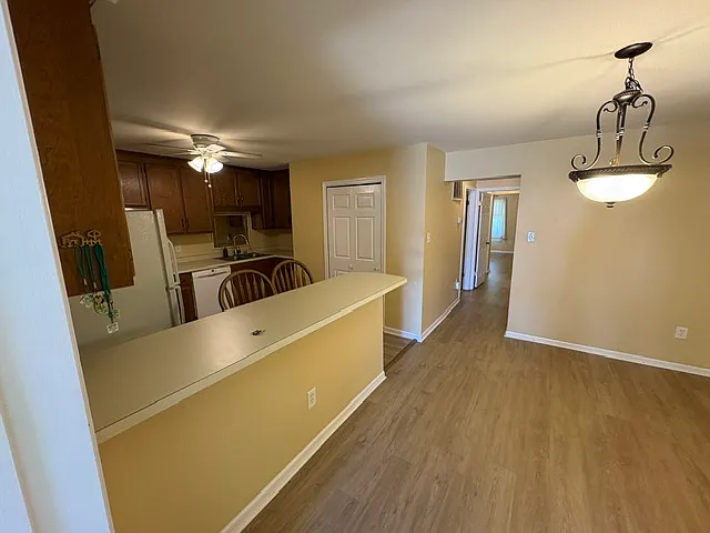 46 Burlington Ct — Photo 8