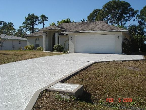 2nd image of 886 SE Preston Ln