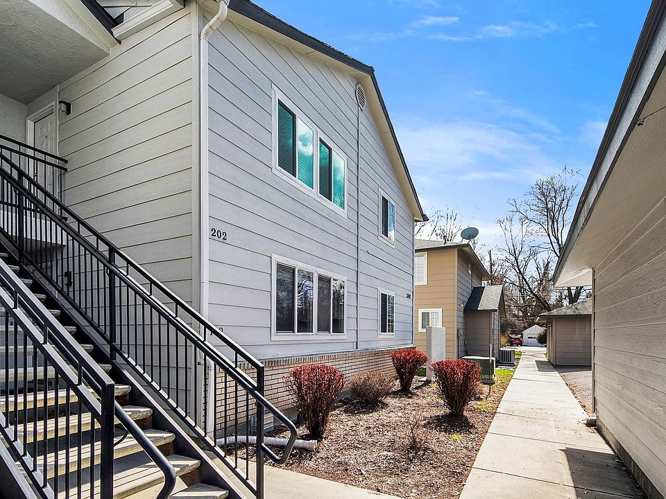 1st image of 3742 W Rose Hill St #102