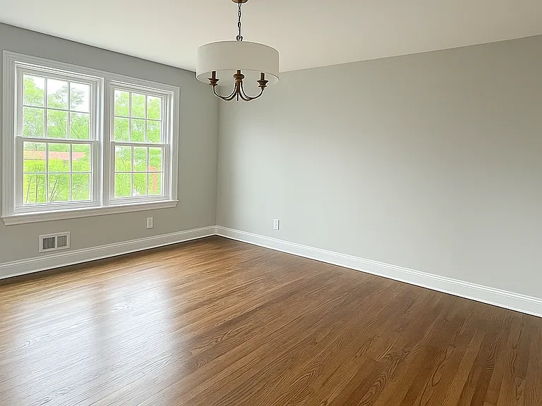Jefferson Apartments — Photo 7