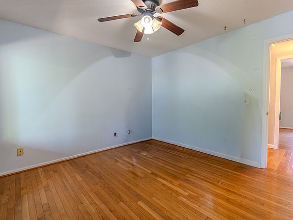 5th image of 256 Greenbay Rd