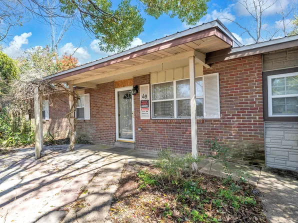 49 Poulton Dr, Fort Walton Beach, FL 32548