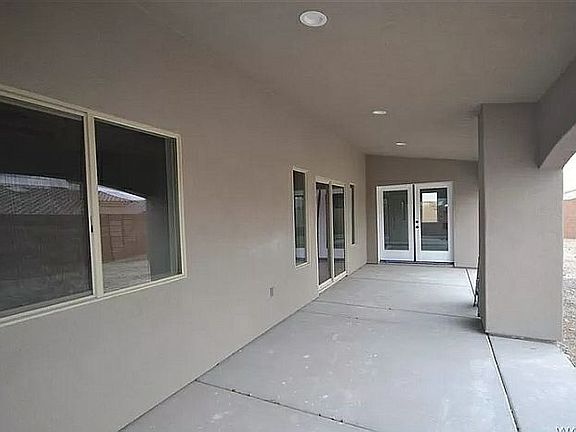 3rd image of 5557 S Praise Ave