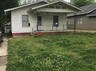 924 E 9th St, Ada, OK 74820