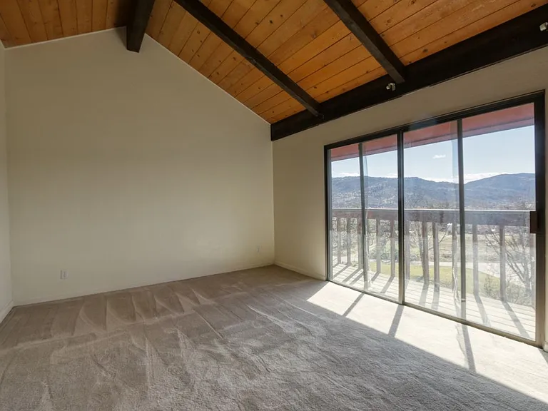 24450 Willow Pass Dr — Photo 12