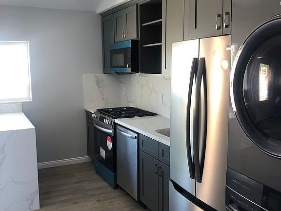 2nd image of 3581 Ely Ave #A