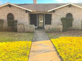 818 Flamingo Way, Duncanville, TX 75116