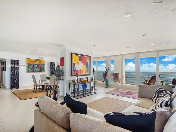 2nd image of 1541 Brickell Ave #A-3902