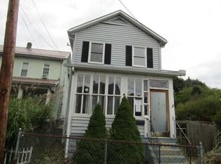 147 M St, Johnstown, PA 15906