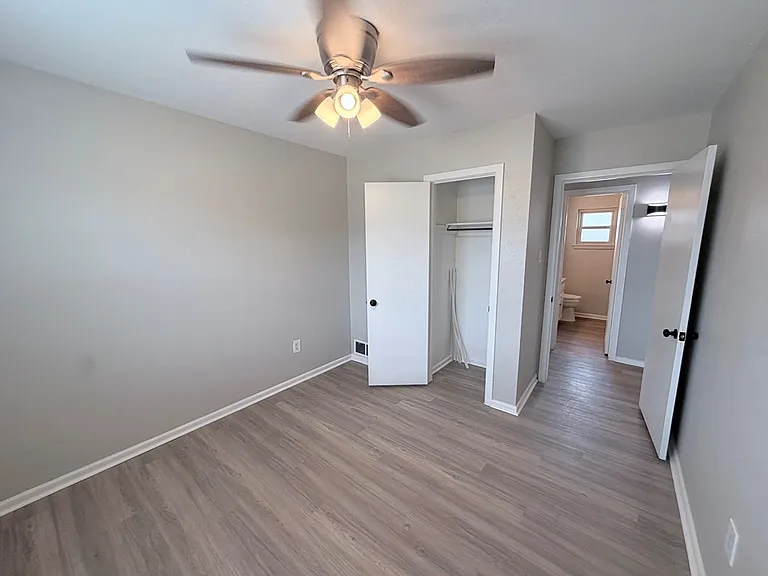 4716 Bowie Dr — Photo 15