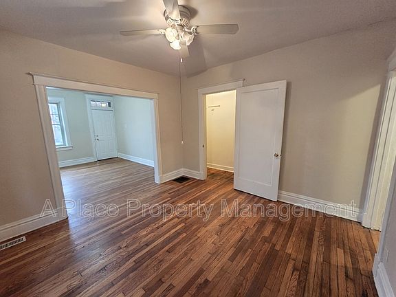 4th image of 3143 Halliday Ave Floor 1