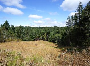 5770 Flekkefjord Ln, Eureka, CA 95503