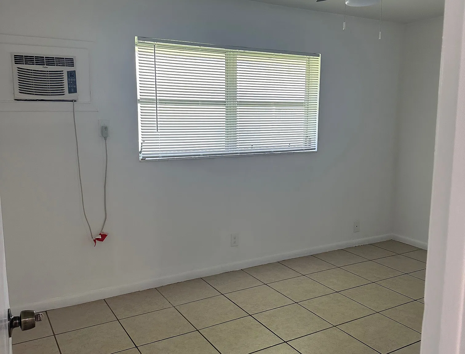 2 bed, 2322 sqft, $1,750 — Photo 3
