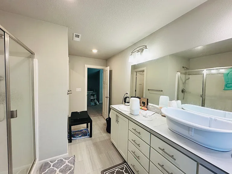 8201 SE Crabapple St — Photo 35