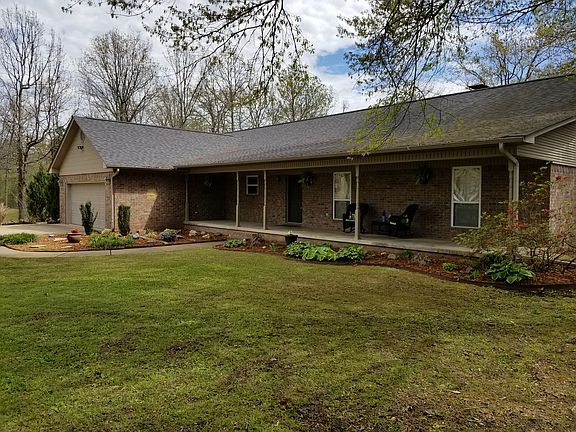 2nd image of 168 Country Oaks Dr