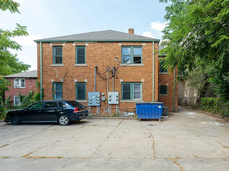 426 NW 25th St #8 — Photo 18