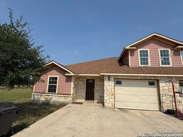 14618 Quesenberry Rd Unit 1, Von Ormy, TX 78073