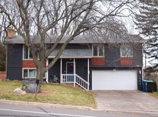 15 Stinson Blvd, New Brighton, MN 55112