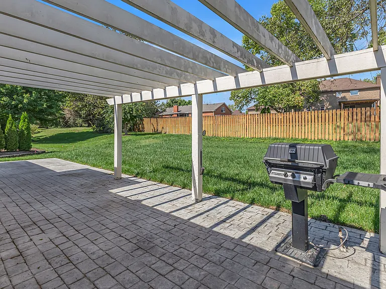 812 Pisgah Park — Photo 40