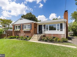 5911 5th Rd S, Arlington, VA 22204