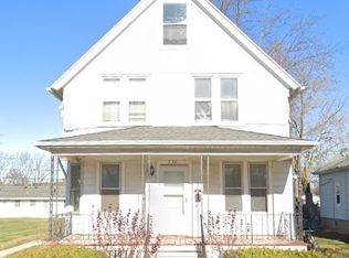 730 Park Ave #A, South Milwaukee, WI 53172
