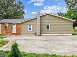 935 Long Cove Rd, Glen Burnie, MD 21060