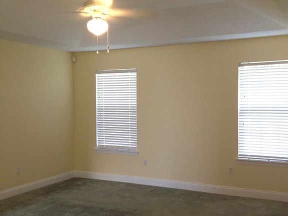 4th image of 2012 Bahama Dr