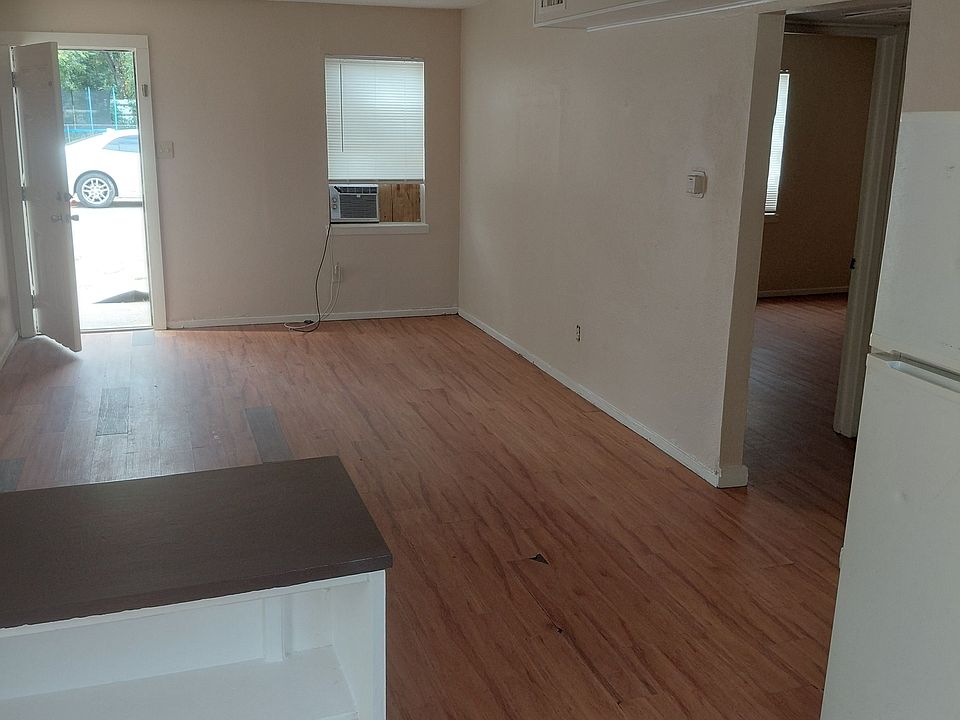1st image of 806 Alabama St #3