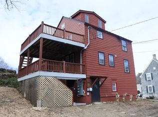 106 South St, Proctor, VT 05765