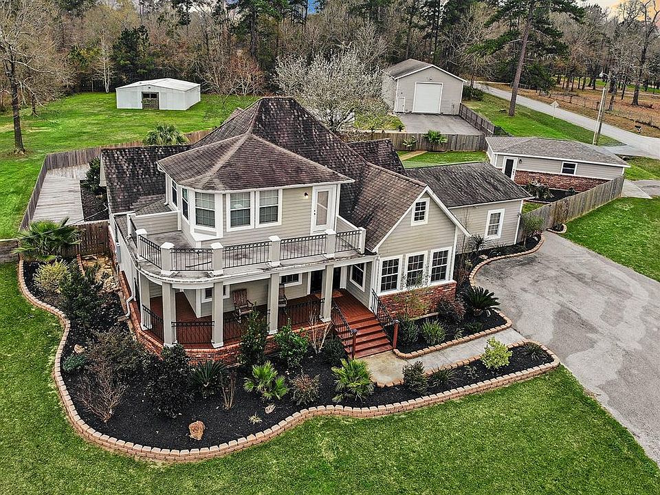 1st image of 1 Northwood Country Ln