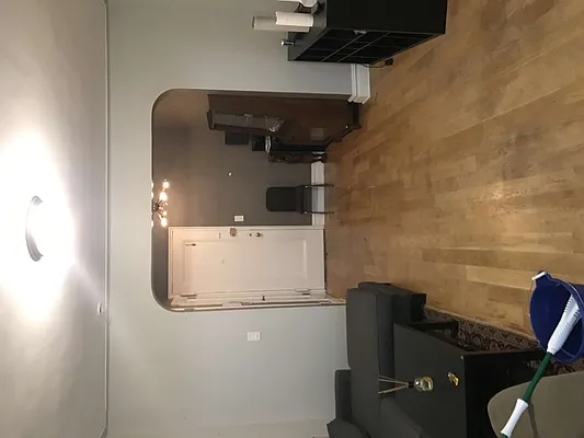 Rented by Samuel Realty Group LLC | media 17