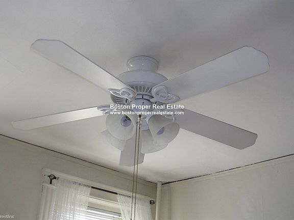 211 Park Dr. #32 Boston - Fenway Unit Photo 4