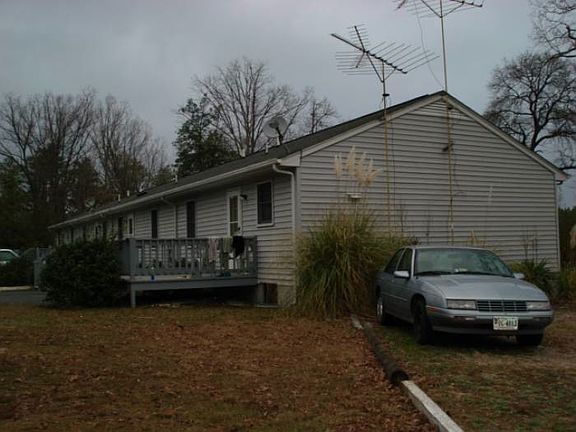 SIDE VIEW