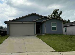 404 W Munson St, Denison, TX 75020