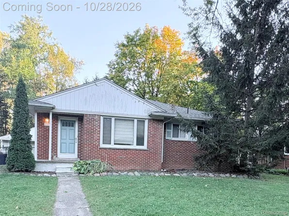 42545 Five Mile Rd, Plymouth, MI 48170