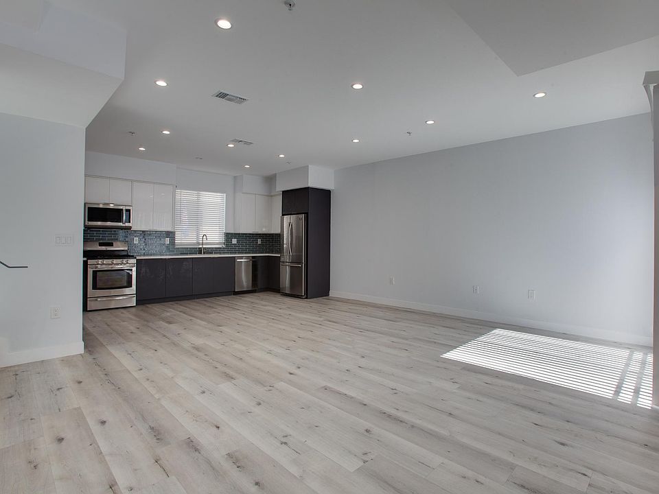 1st image of 5925 Barton Ave #102