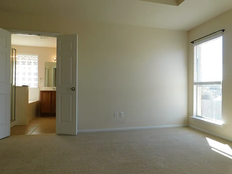 523 Cattail Cir — Photo 21