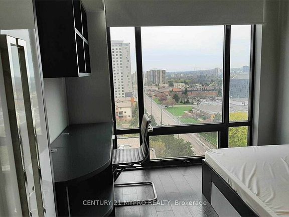 4th image of 330 Phillip St #S1204