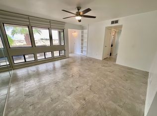 425 E Bradshaw Ln #63, Palm Springs, CA 92262
