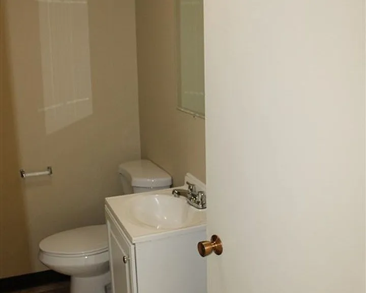 1301 6th St #1-2-4 — Photo 13