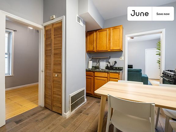 2nd image of 2611 W Armitage Ave