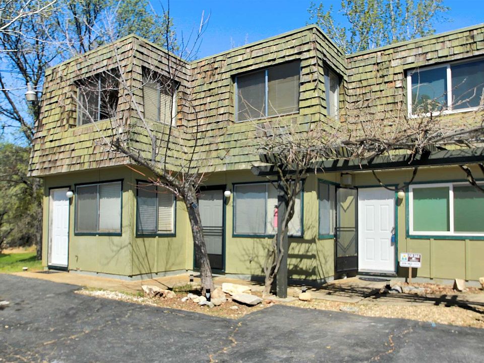 1st image of 19032 Dyer Ct #280-13