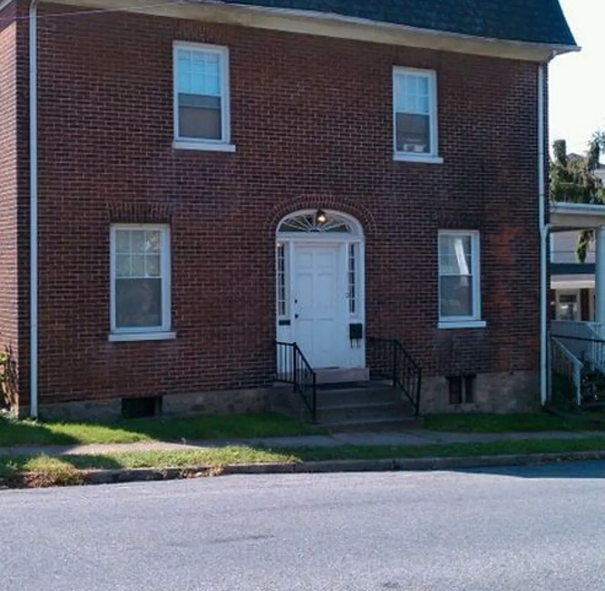 2 bed, 1000 sqft, $1,500 — Photo 1