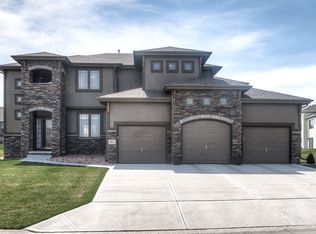 19613 Bellbrook Blvd, Gretna, NE 68028