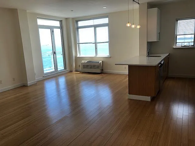 224 Richmond Ter #Penthouse 12-A — Photo 8