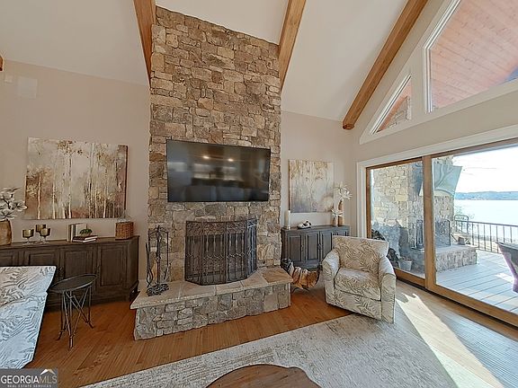 4th image of 1120 Sailview Dr